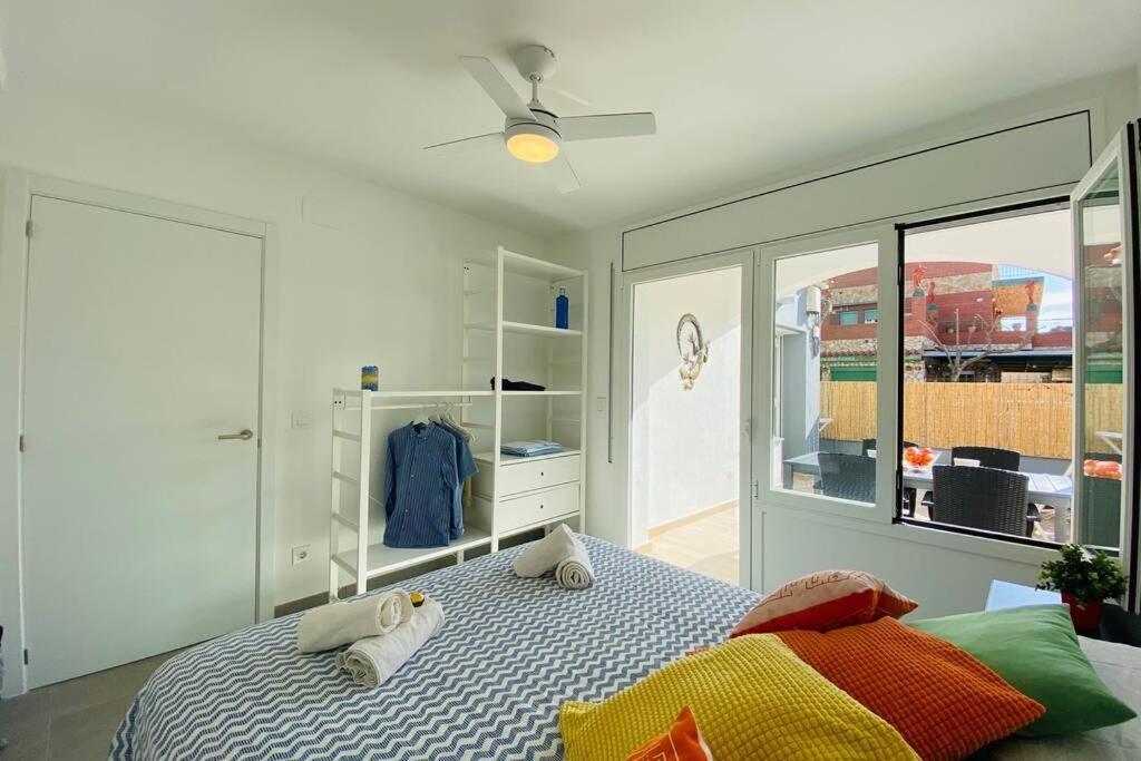 רוזס 70 M2, Apartamento Cerca De La Playa, Apto Minusvalidos. מראה חיצוני תמונה