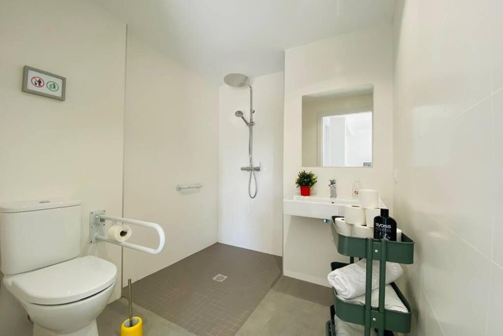 רוזס 70 M2, Apartamento Cerca De La Playa, Apto Minusvalidos. מראה חיצוני תמונה